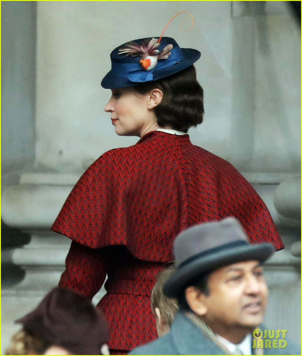 Emily Blunt Begins Filming 'Mary Poppins Returns' in London See the