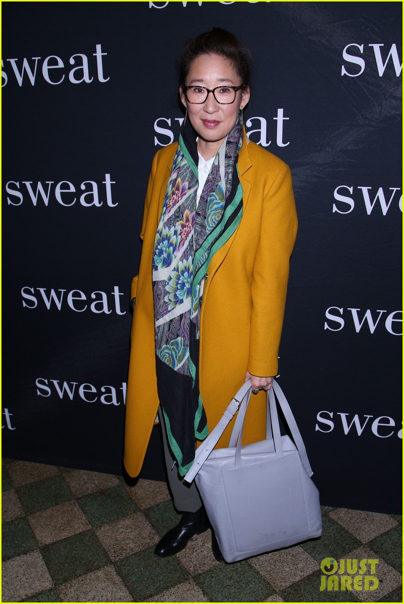 rose byrne sandra oh have broadway night at sweat opening 023878800