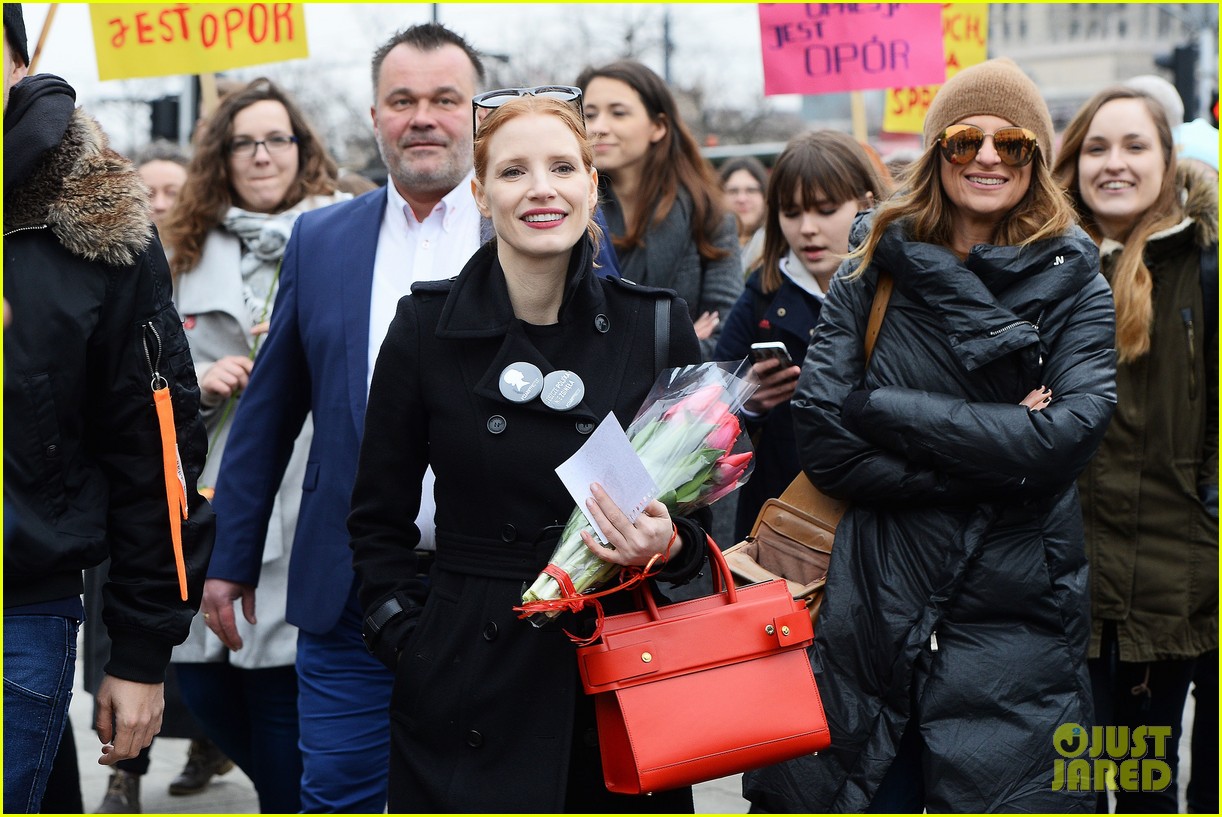 jessica chastain attends iwd march 04