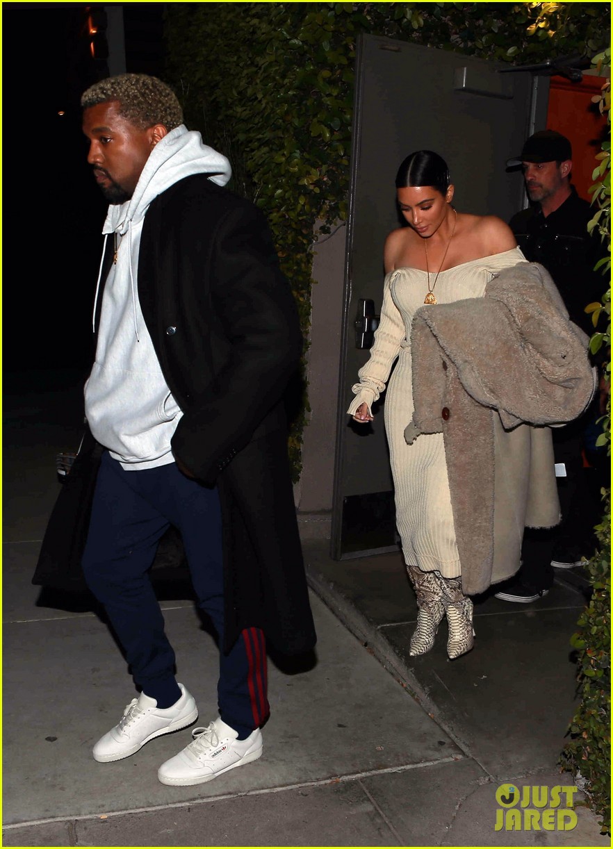 Kim Kardashian & Kanye West Have LowKey Date Night! Photo 3878934