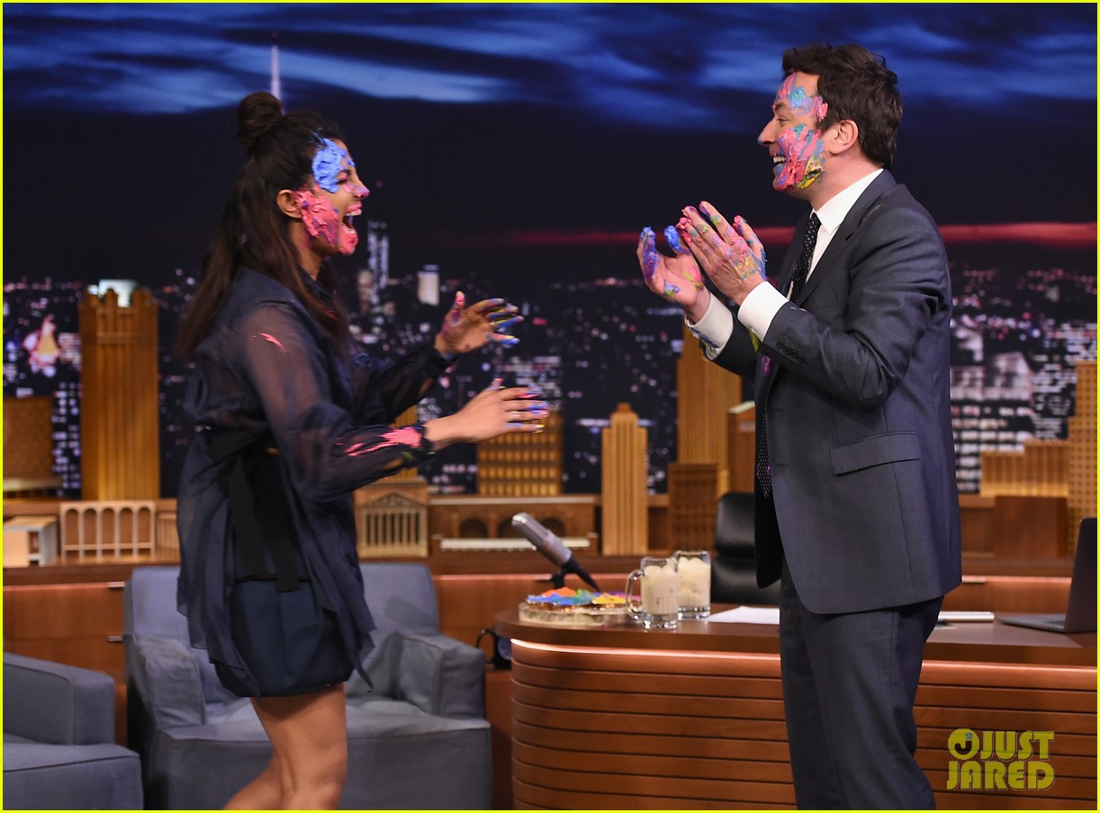 Priyanka Chopra Celebrates Holi With Jimmy Fallon: Photo 3873480