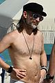 radiohead thom yorke goes shirtless in miami with girlfriend 04
