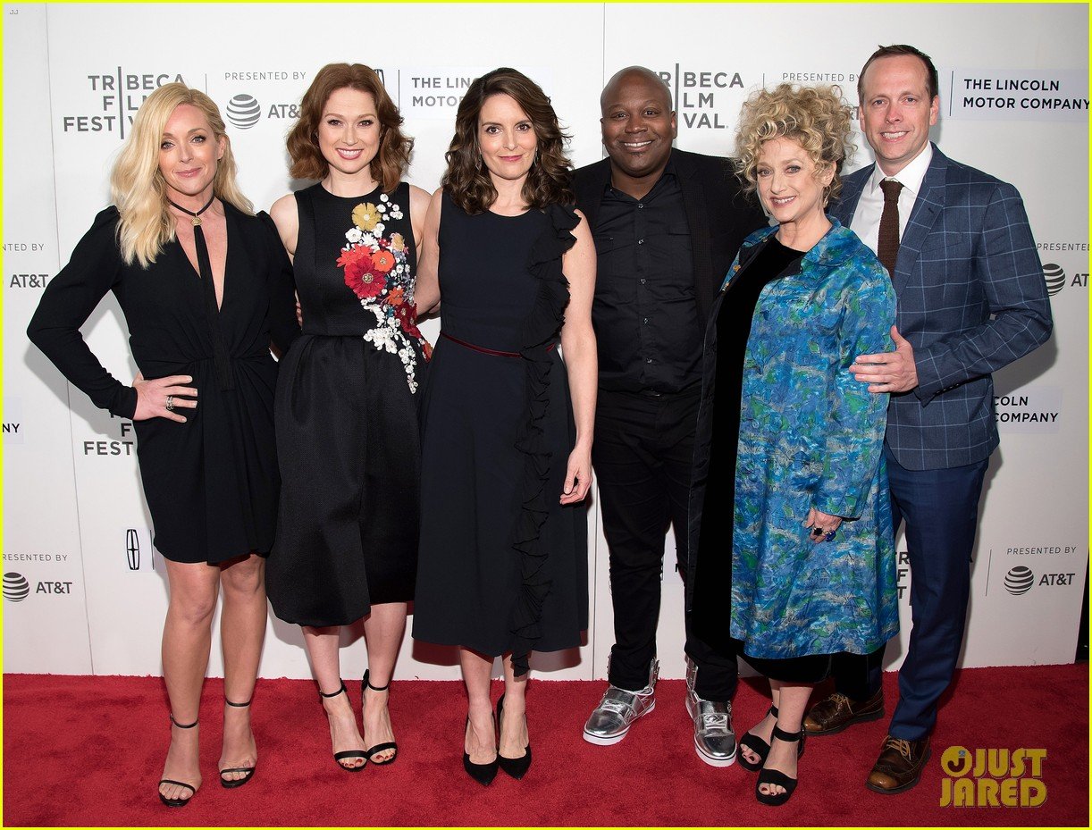 Ellie Kemper & Tina Fey Premiere 'Unbreakable Kimmy Schmidt' at Tribeca