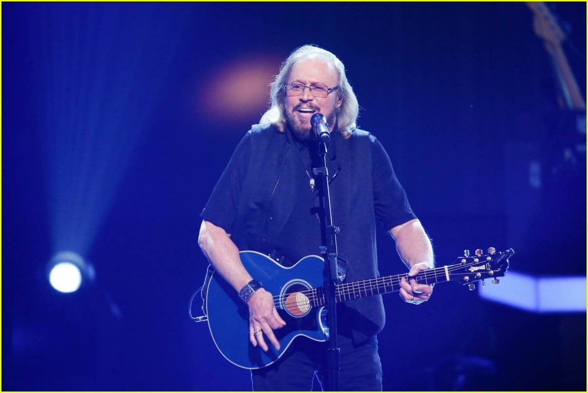 Watch the Bee Gees' Barry Gibb Perform at Grammy Tribute!: Photo 3886962 | Barry  Gibb, Bee Gees, Music Photos | Just Jared: Entertainment News