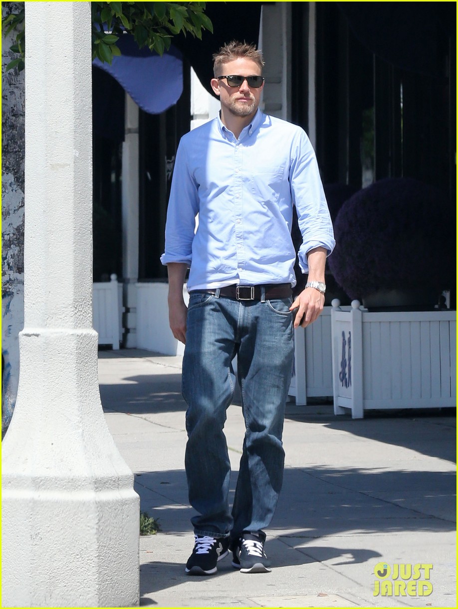 Charlie Hunnam & Girlfriend Morgana McNelis Step Out Ahead of His 37th