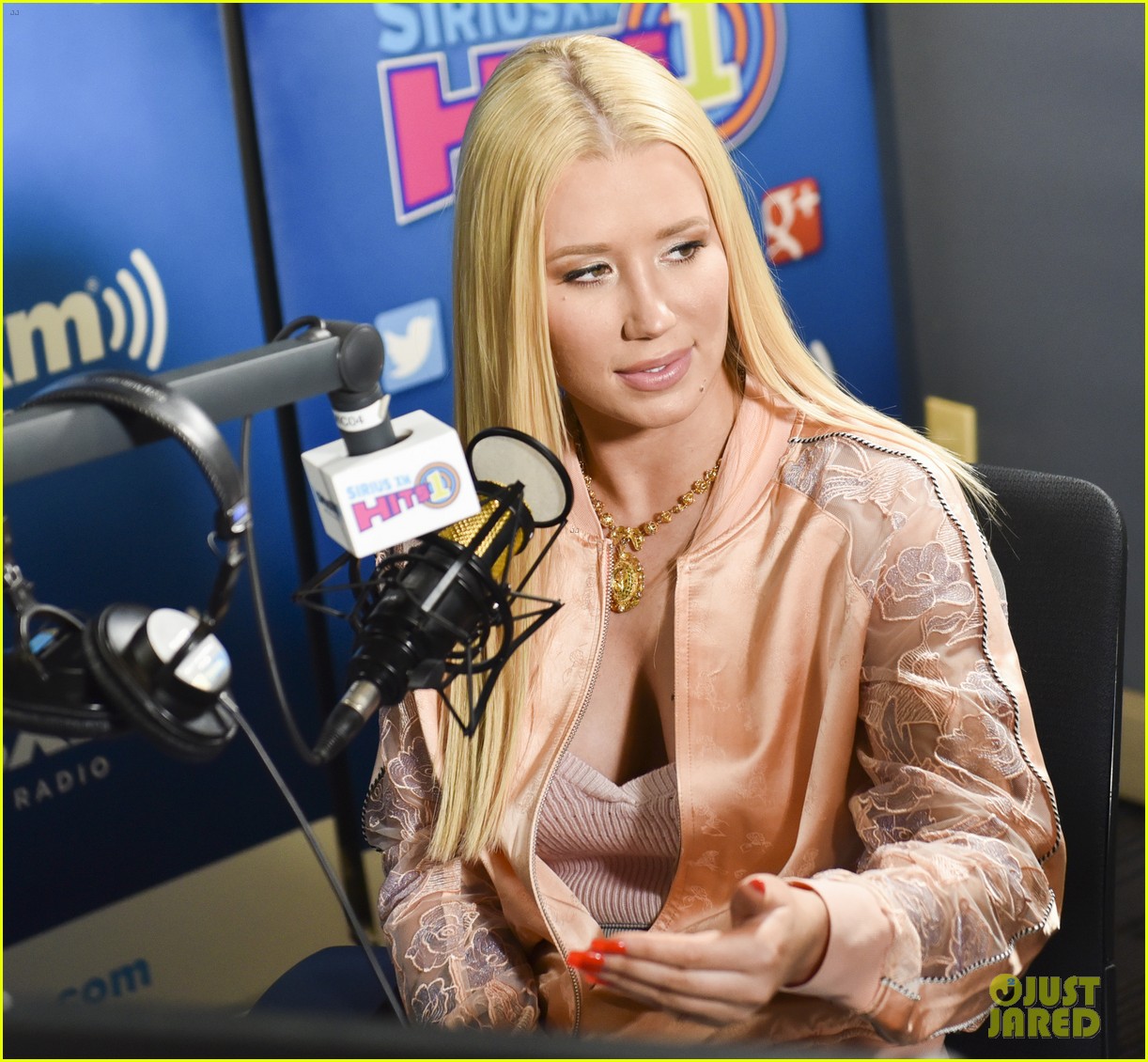 niggy azalea says new single switch is about a woman being in control 03