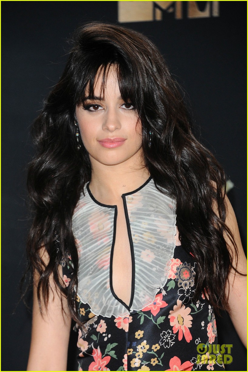 camila cabello is fire at the mtv awards033896390