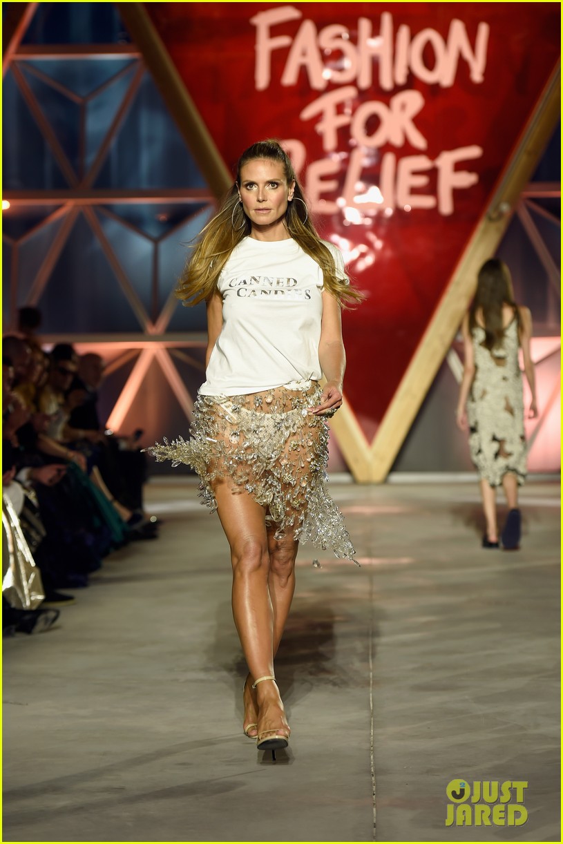 heidi klum naomi campbell kate moss hit runway at fashion for relief 383903254