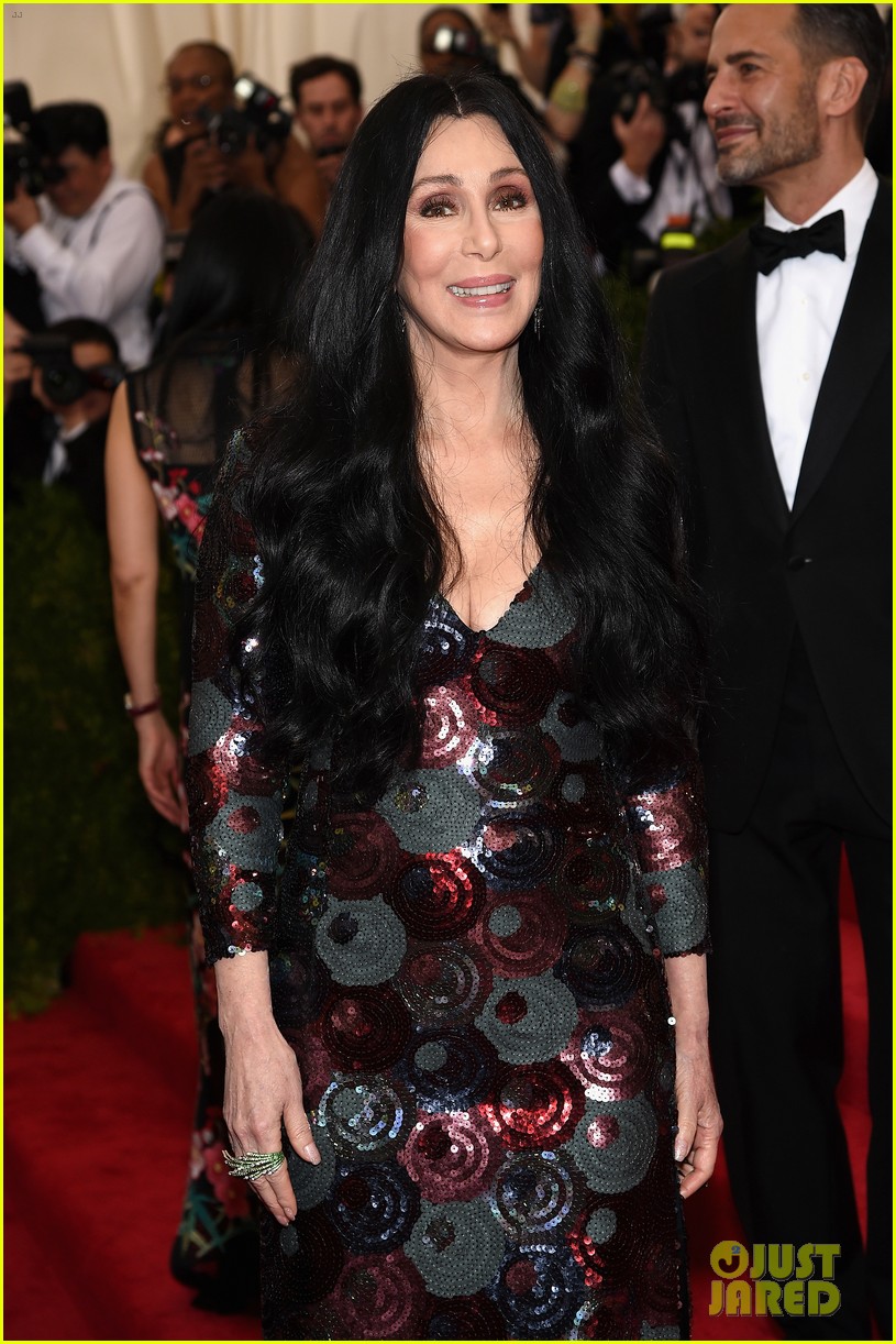 Cher’s 71st Birthday Celebrated By Kim Kardashian, A Fellow Armenian