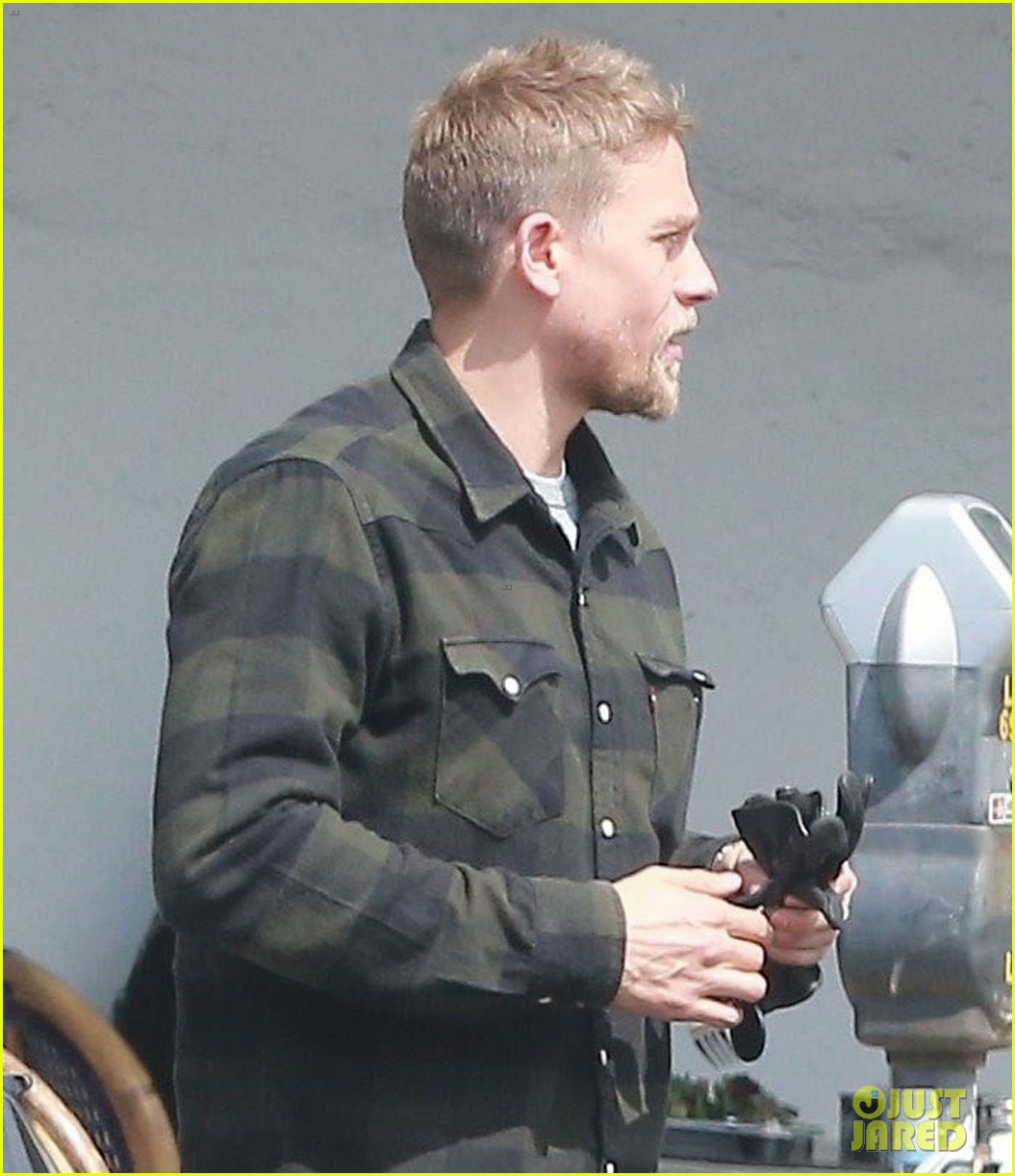 charlie hunnam flashes his sexy smile at lunch with friends 073906382