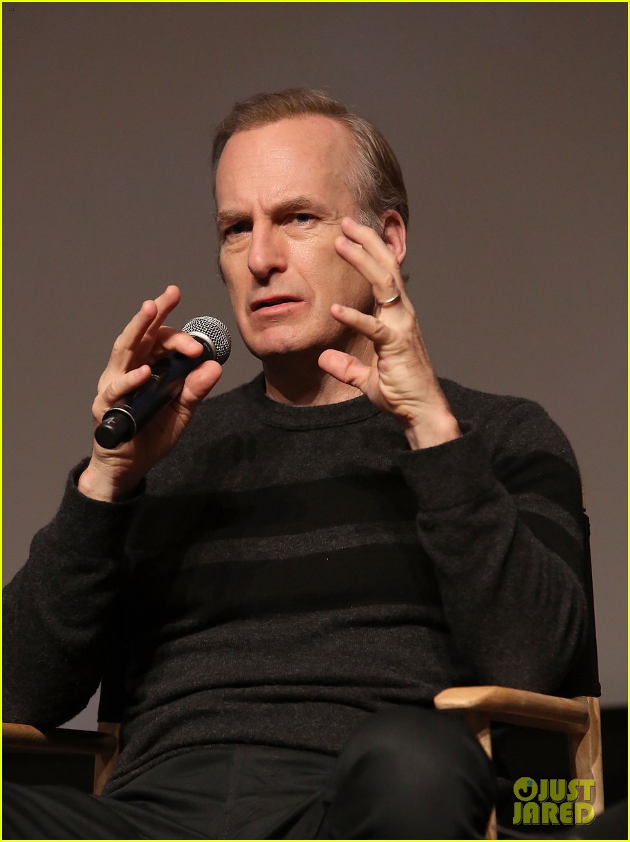 bob odenkirk says working on snl was a major struggle 073897003