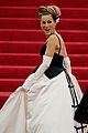 sjp skips met gala for first time since 201018