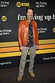 jim carrey continues to rock long beard at im dying up here premiere 07