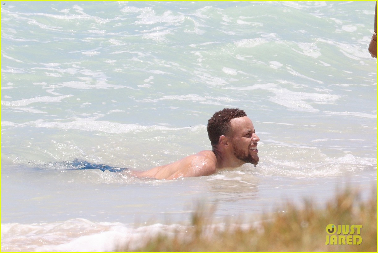 shirtless steph curry hits the beach with wife ayesha 383918227