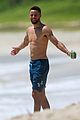shirtless steph curry hits the beach with wife ayesha 01