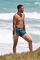 shirtless steph curry hits the beach with wife ayesha 07