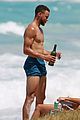 shirtless steph curry hits the beach with wife ayesha 12