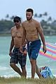 shirtless steph curry hits the beach with wife ayesha 14