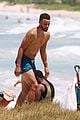 shirtless steph curry hits the beach with wife ayesha 15
