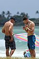 shirtless steph curry hits the beach with wife ayesha 20