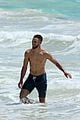 shirtless steph curry hits the beach with wife ayesha 26