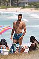 shirtless steph curry hits the beach with wife ayesha 34