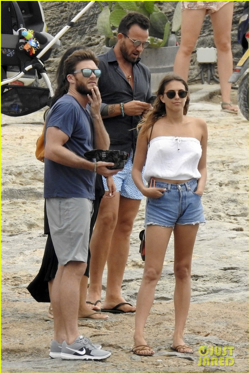 scott eastwood vacations with female friend in spain02
