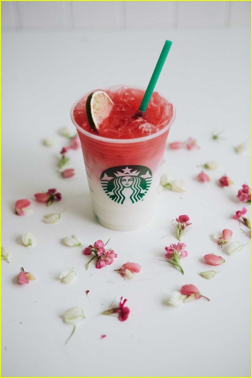 lady gaga to launch drinks at starbucks for charity 02