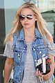smg spends her afternoon shopping in la04