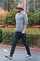 liam hemsworth grabs lunch with luke and parents in malibu 03