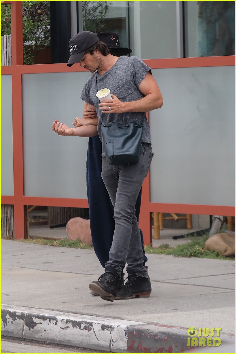 ian somerhalder pregnant nikki reed go for a lunch date 483911366