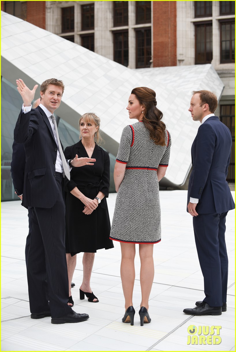 Kate Middleton Steps Out To Celebrate Victoria & Albert Museum's New
