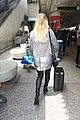 margot robbie brings her flawless fashion to lax airport 04