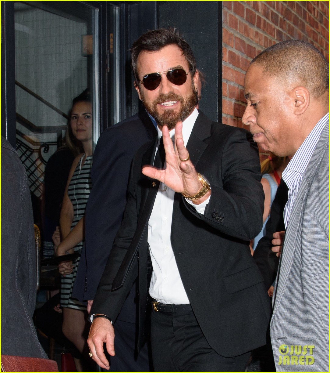 justin theroux attends the series finale screening of the leftovers in nyc013908066