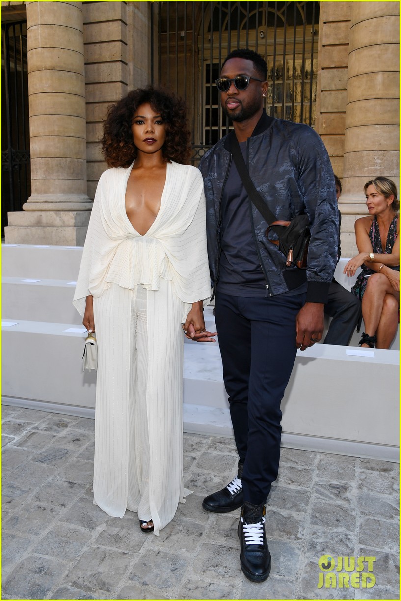 dwyane wade and gabrielle union take a silly selfie at bertuli show in paris 063918984