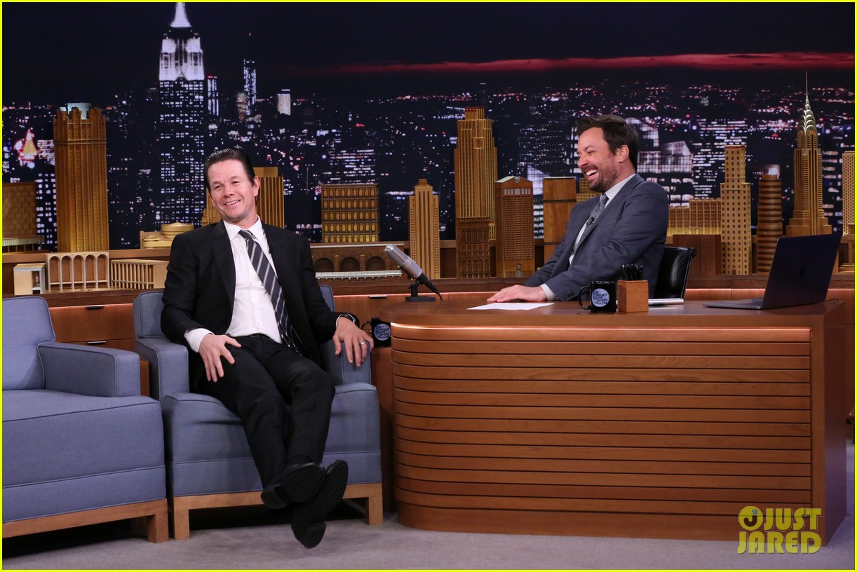 mark wahlberg shares impression of his teen daughter with jimmy fallon 013914335