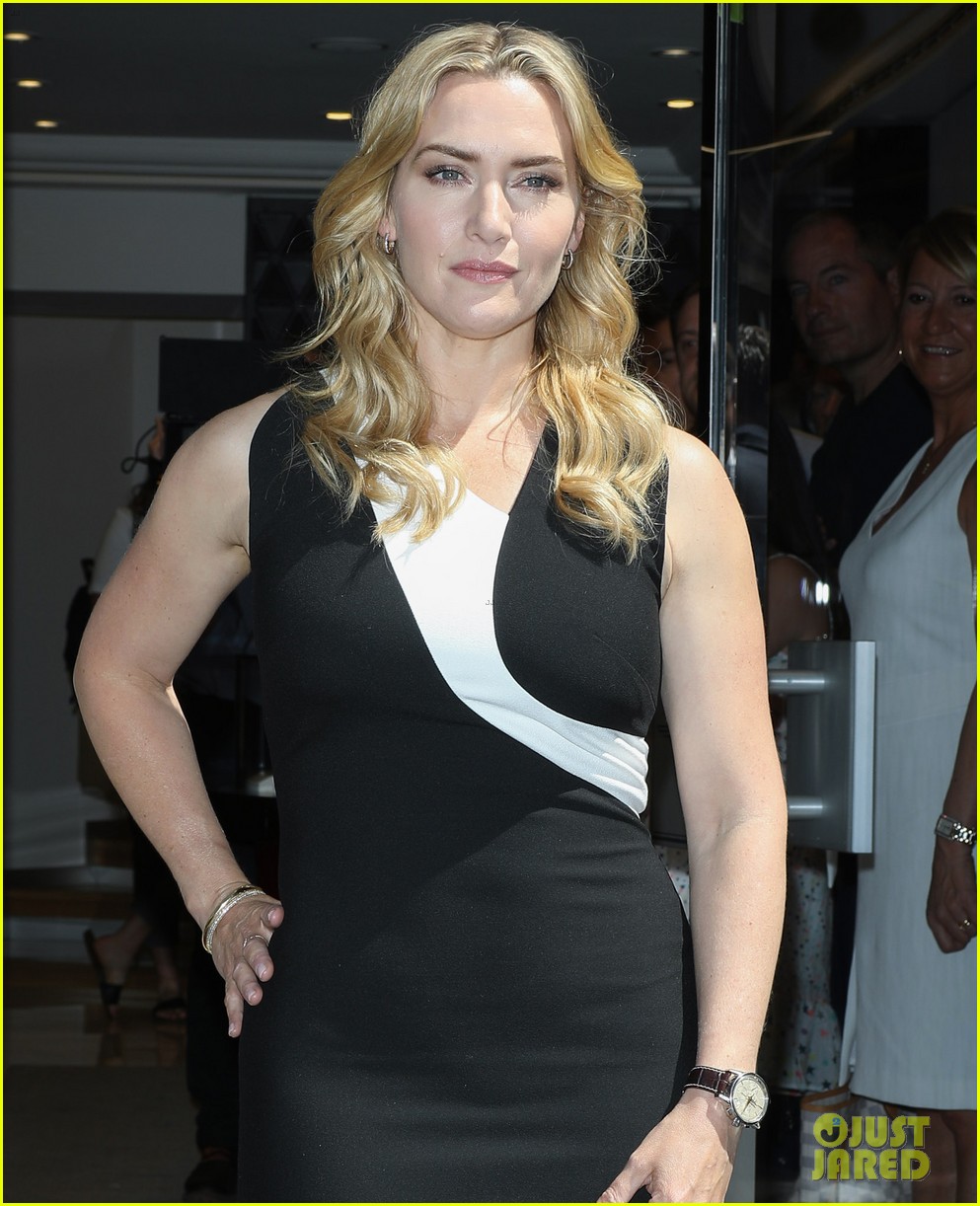 kate winslet attends the longines shop opening in paris043912375