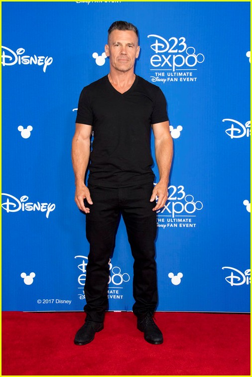 avengers studs turn d23 into a tight shirt parade 22