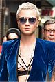 cara delevingne wears blue suede suit for late show with stephen colbert 04