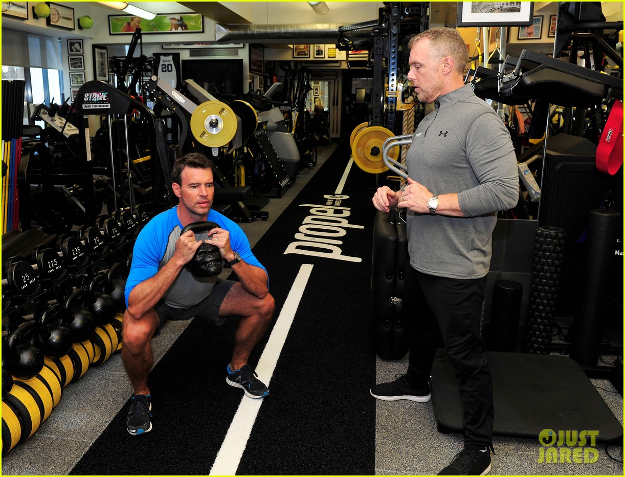 scott foley takes us into his workout with gunnar peterson 323933899