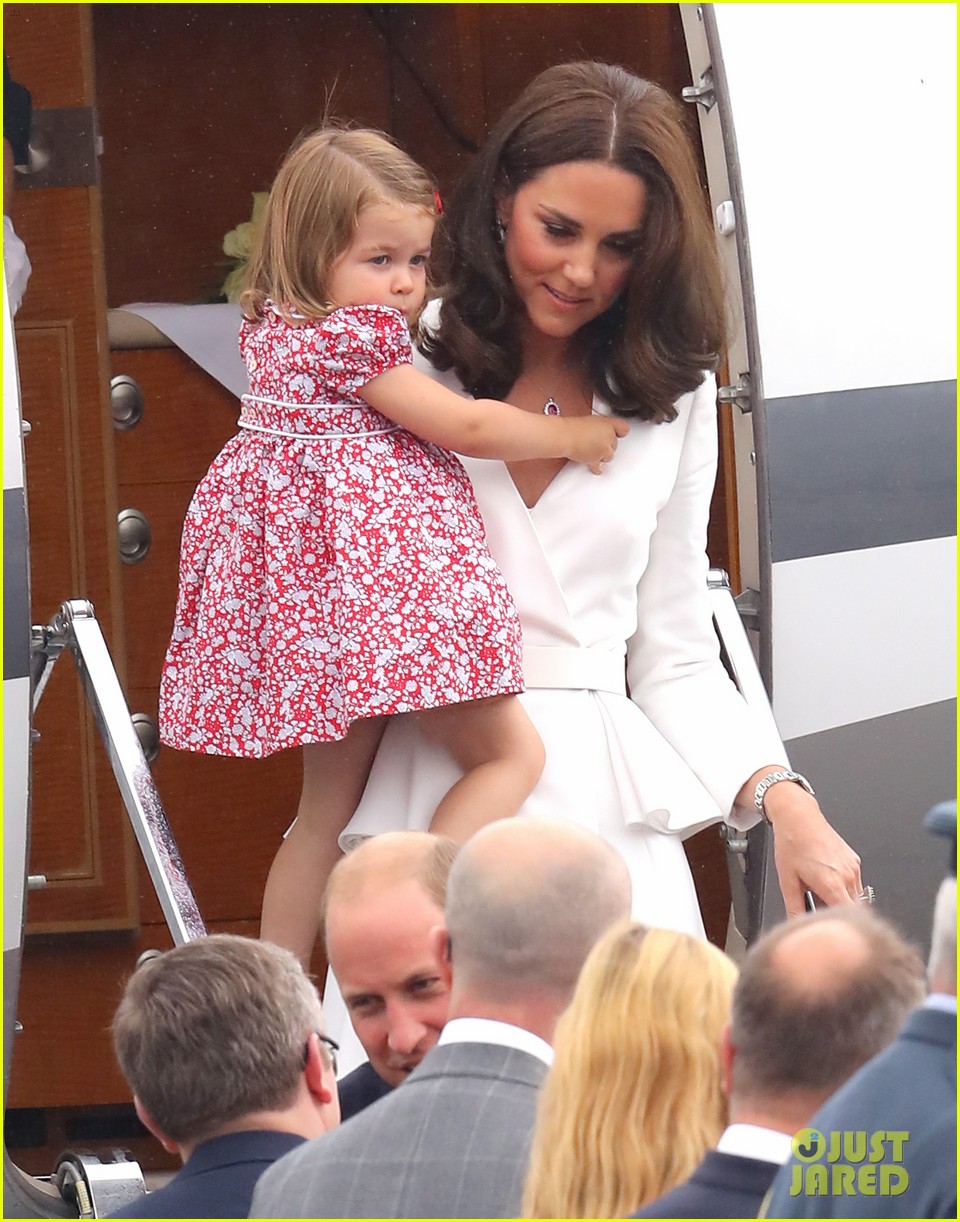 kate middleton prince william arrive in poland with george charlotte 023929241