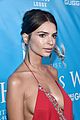 emily ratajkowski says she doesnt get jobs because her boobs are too big 02