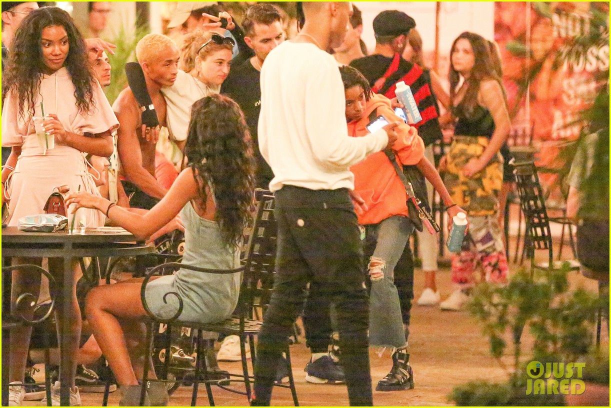 jaden smith goes shirtless for ice cream stop with friends 22