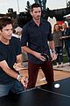 justin theroux jason bateman hold hands at charity ping pong tournament 24