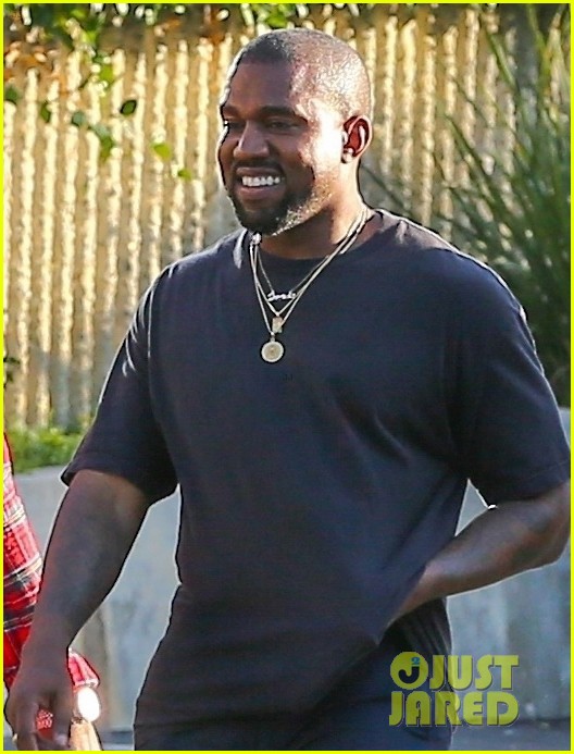 kanye west is all smiles grabbing dinner in beverly hills 02