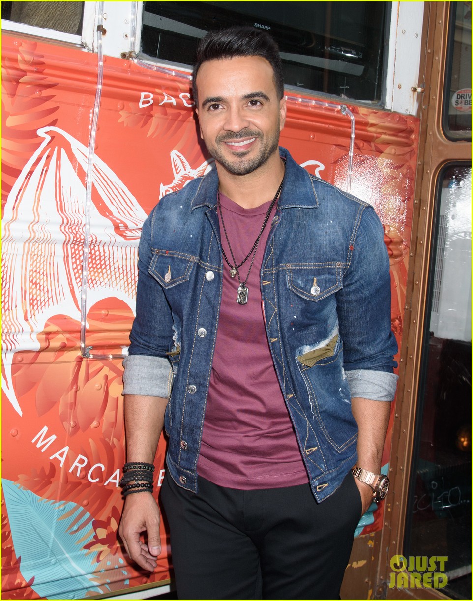 luis fonsi says despacito follow up is really special collaboration 033942879