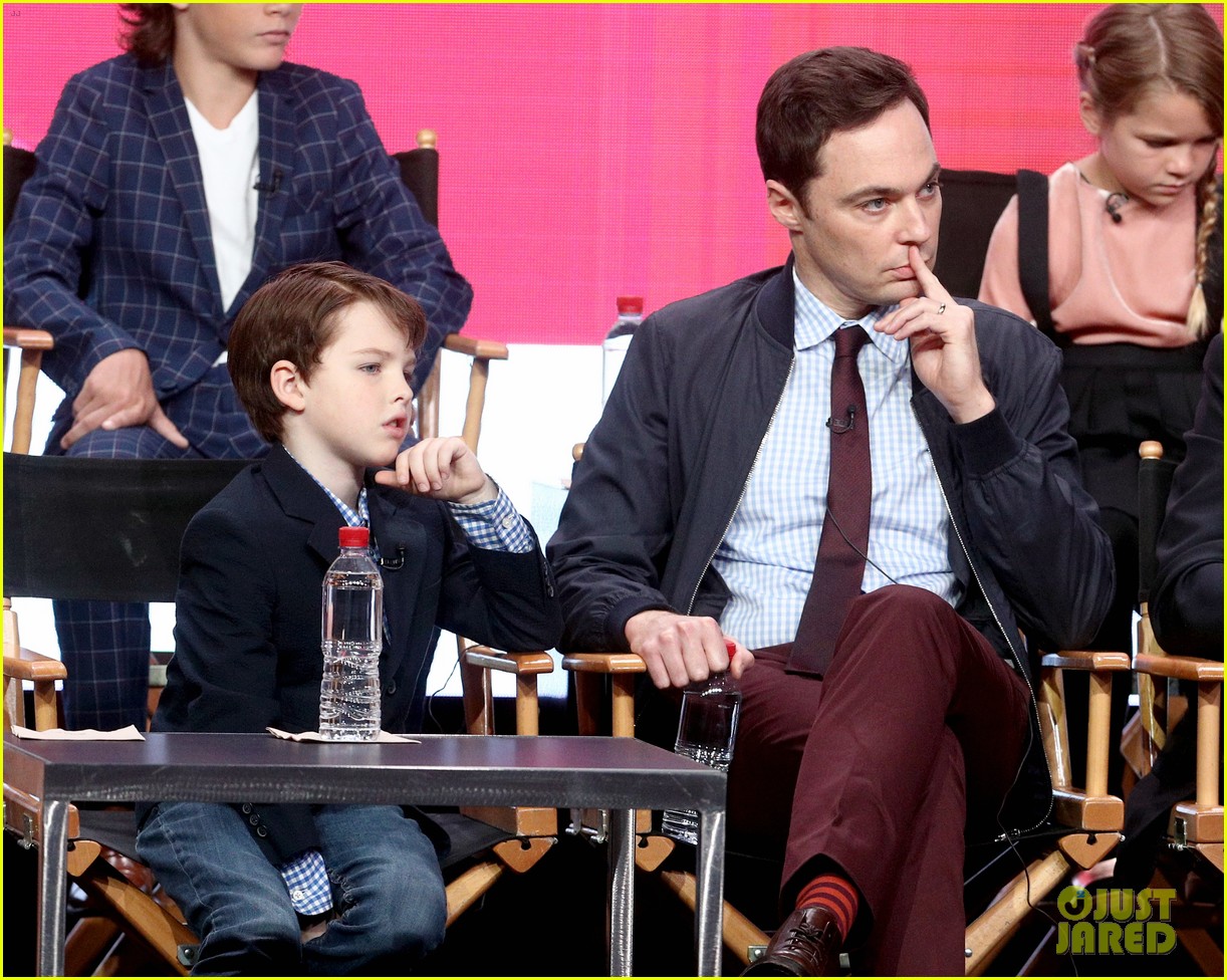 Jim Parsons Introduces 'Young Sheldon' Star Iain Armitage to the Press