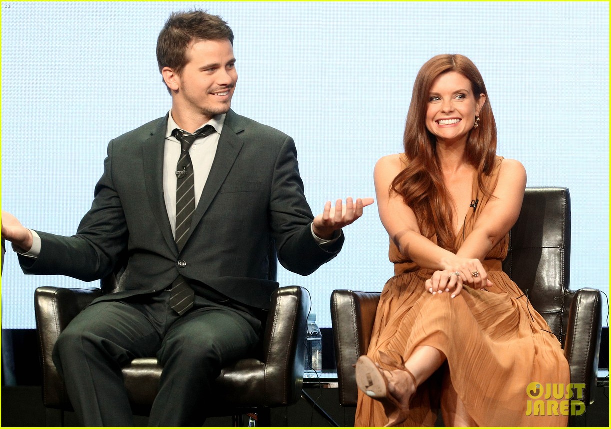 jason ritter joanna garcia promote kevin probably saves the world 013938485
