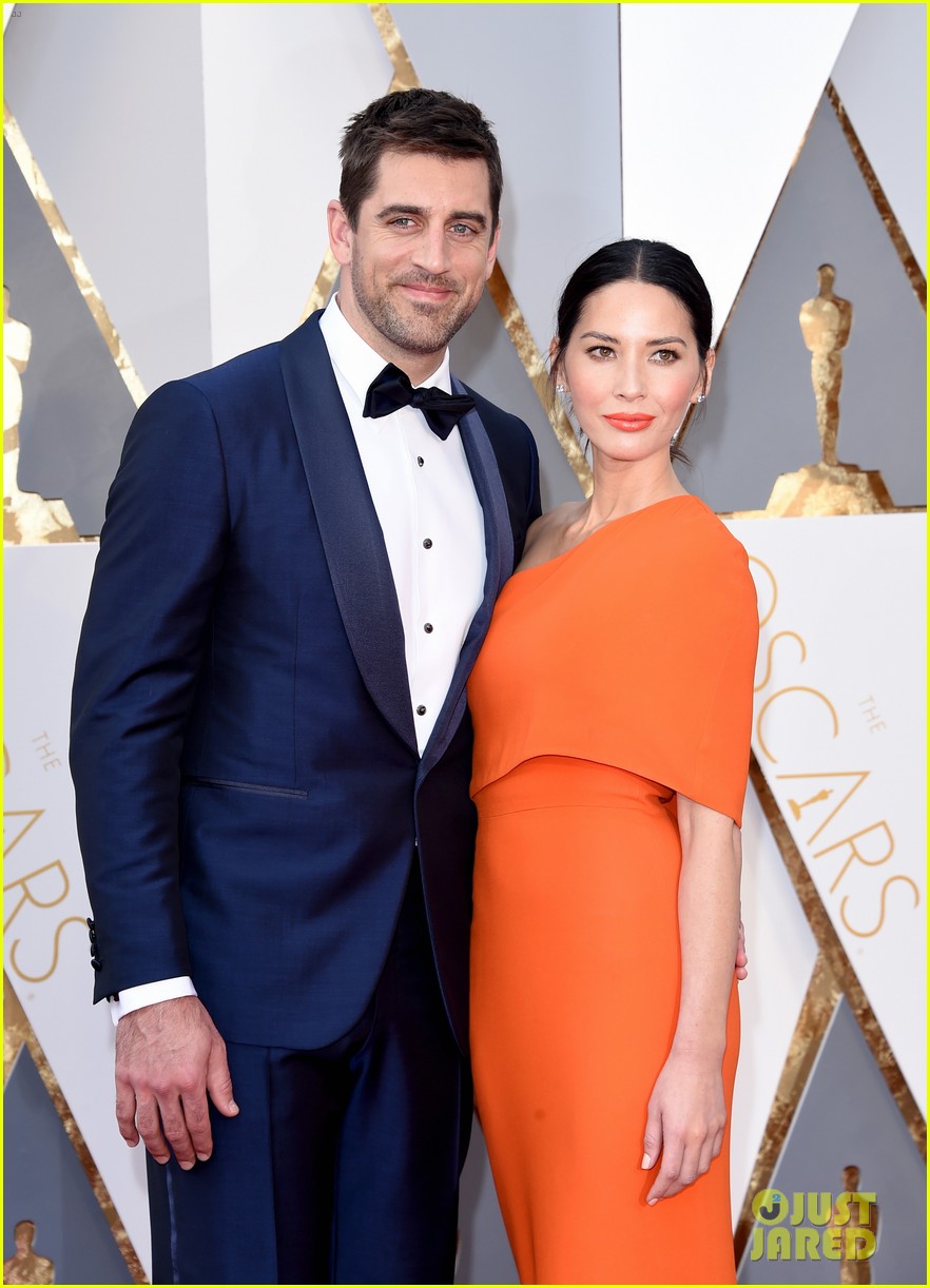 Aaron Rodgers Speaks About Olivia Munn Split & Life in Public Eye