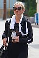 ashlee simpson works up a sweat at the gym 02